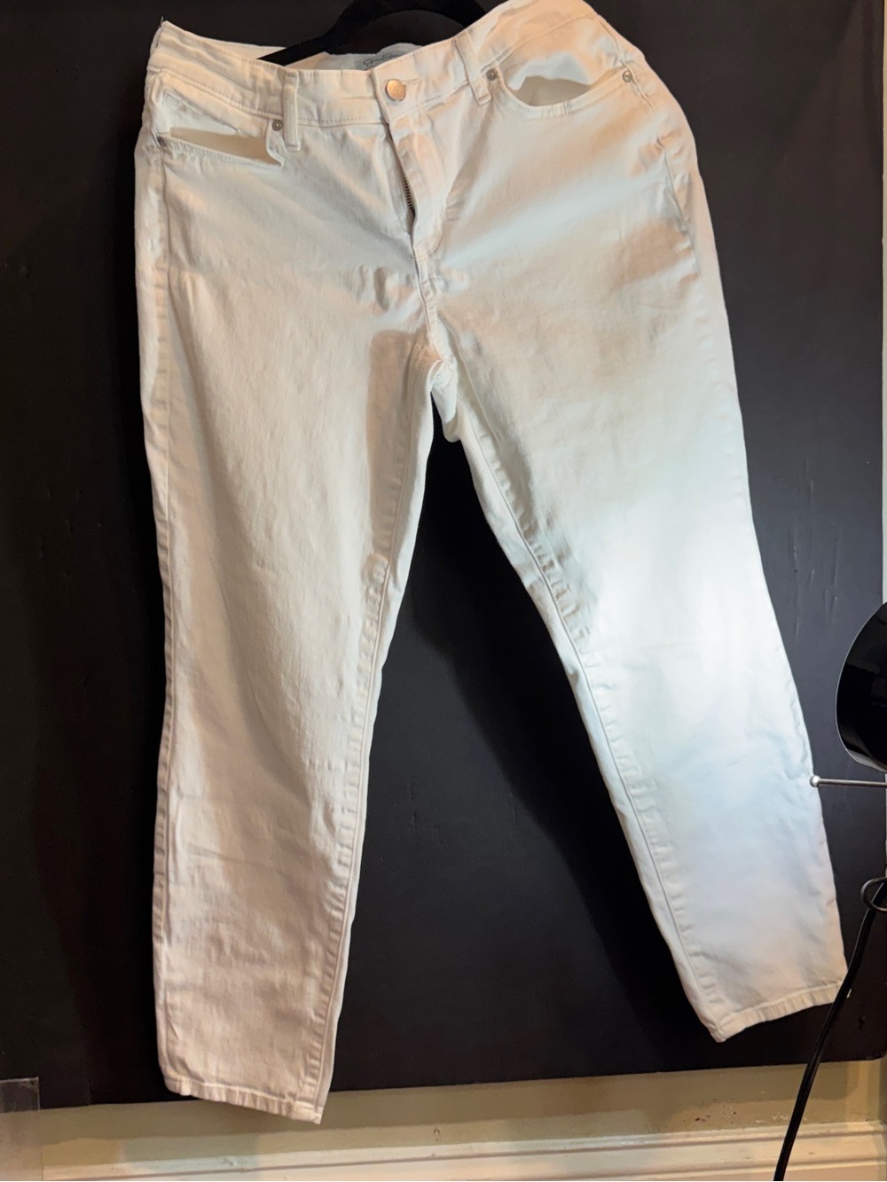 Jessica Simpson White Cropped Ankle Jeans